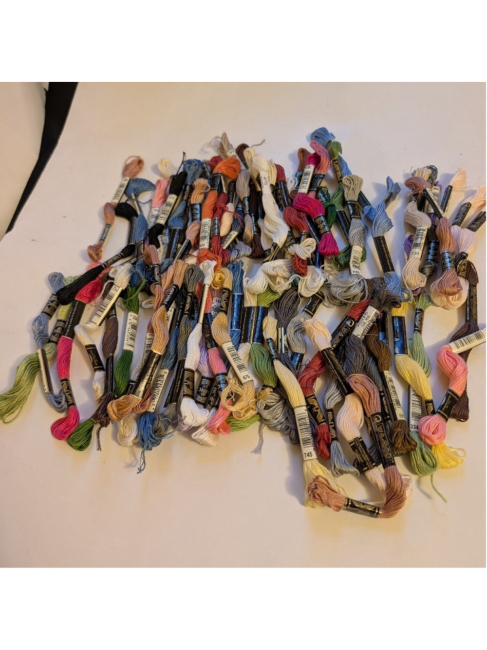 Hand embroidery floss bundle, DMC floss skeins, embroidery threads beginner Set